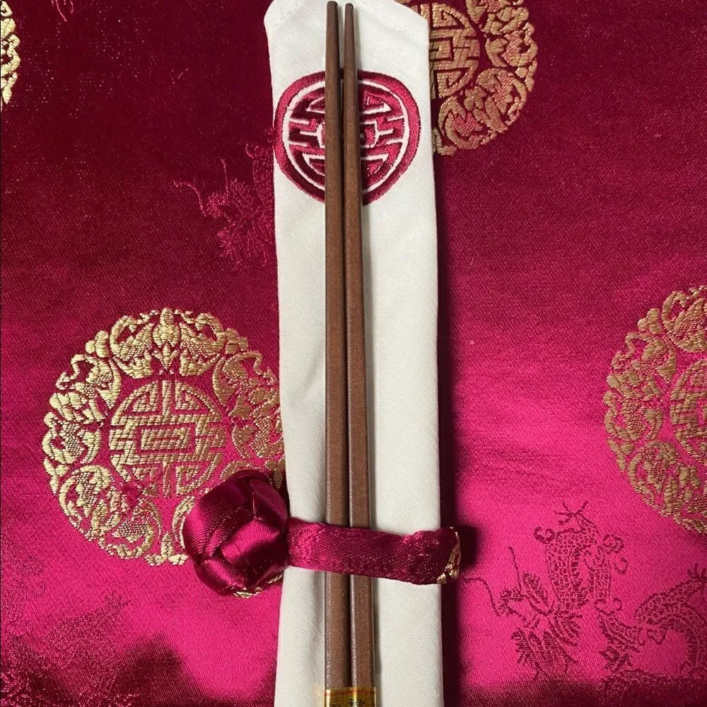 𝅺6 satin placemats, chopsticks, napkins & napkin holders NWOT
